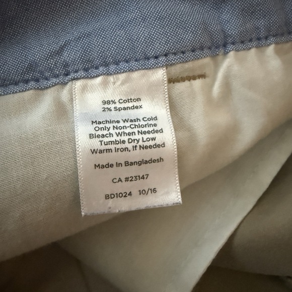 Talbots Weekend Chino Shorts Khaki Tan Womens Size‎ 6 Tan Cotton - Picture 8 of 9